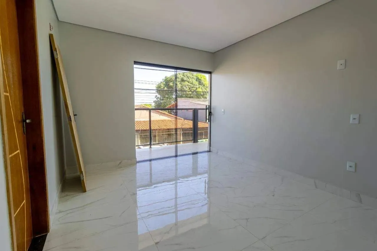 Imobiliária Vila Planalto -Apartamento Duplex Vila Planalto à venda