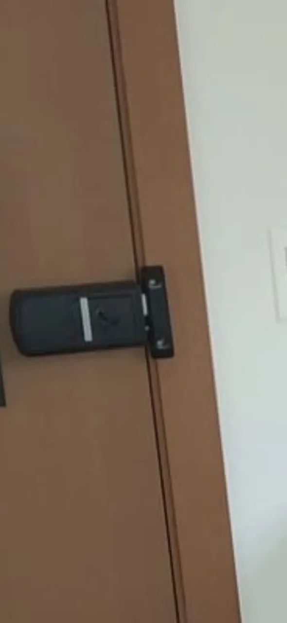 Fechadura eletrônica para porta de entrada em perfeito estado de conservação. - Foto 2