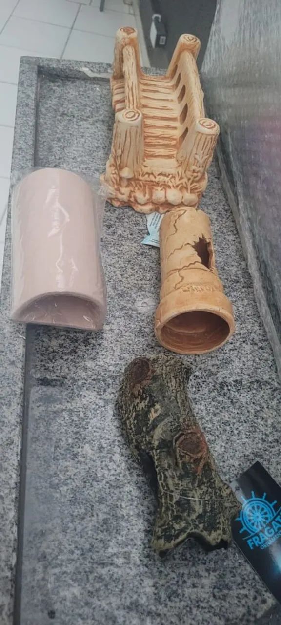 Aquário 72L Novo Completo (Bomba, Filtro, Substrato, Tocas e Ornamentos) - Foto 4