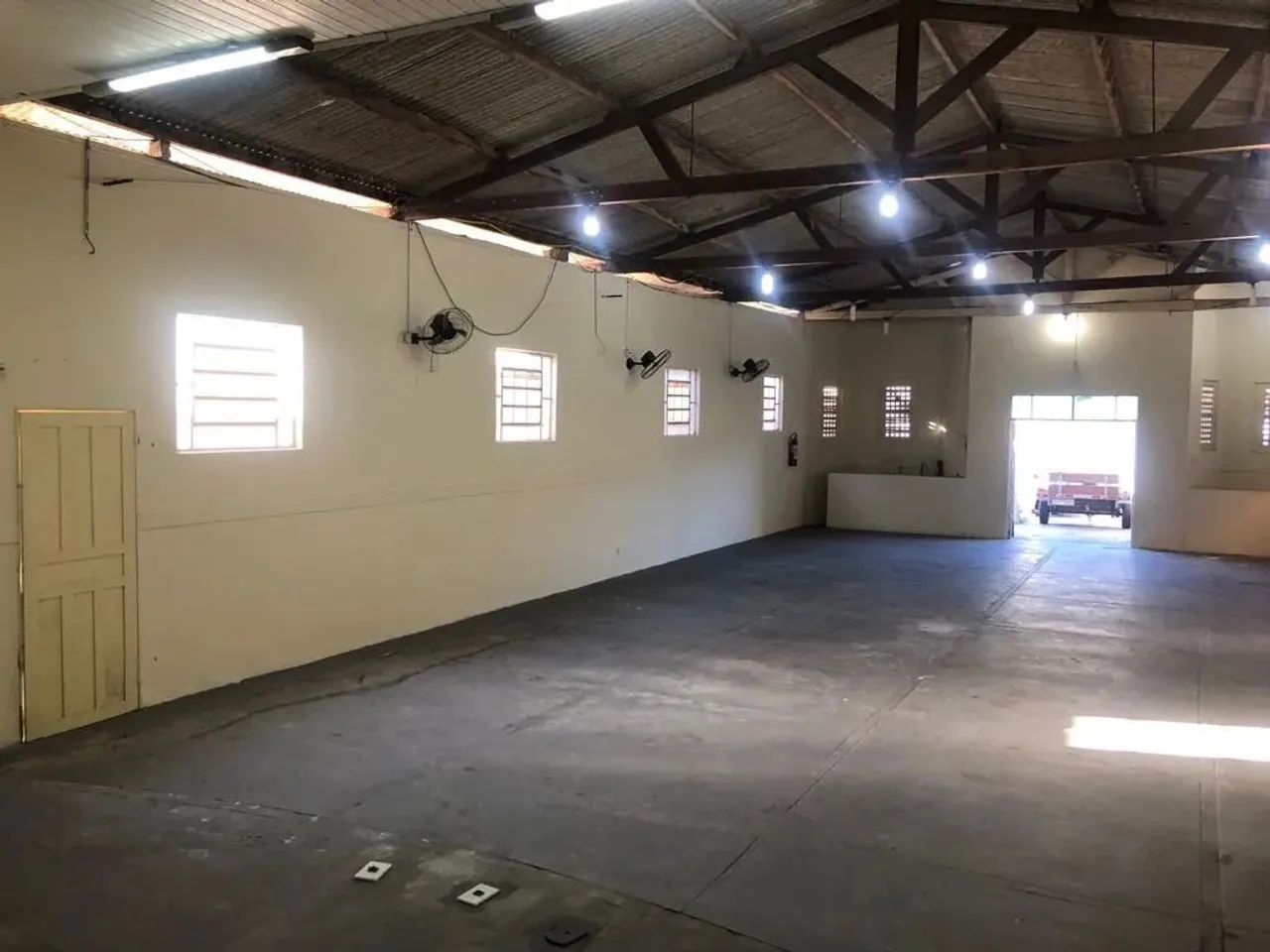 Ponto Comercial para Venda em Aracaju, Bugio, 1 dormitório, 1 suíte, 2 banheiros - Foto 2