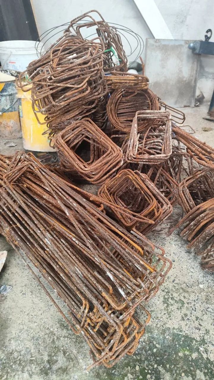 Estribo de ferragem 64960474855553120