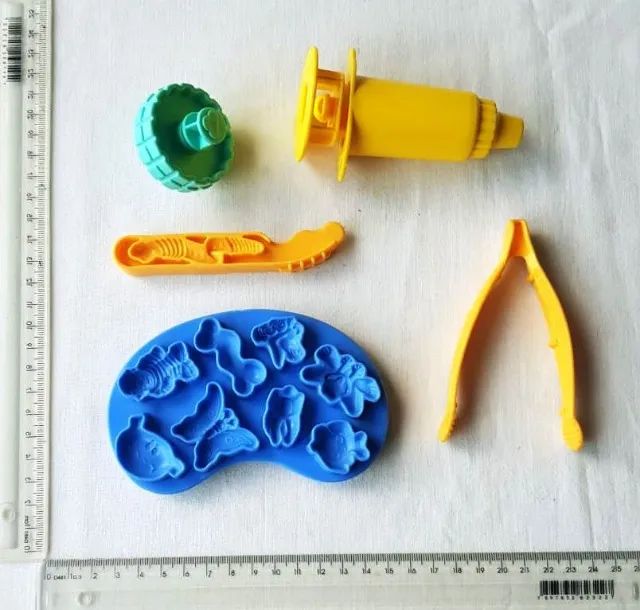 Brinquedo - Super Massa Play Doh - Coleção Dr. Opera Tudo (Peças Variadas) - Estrela
