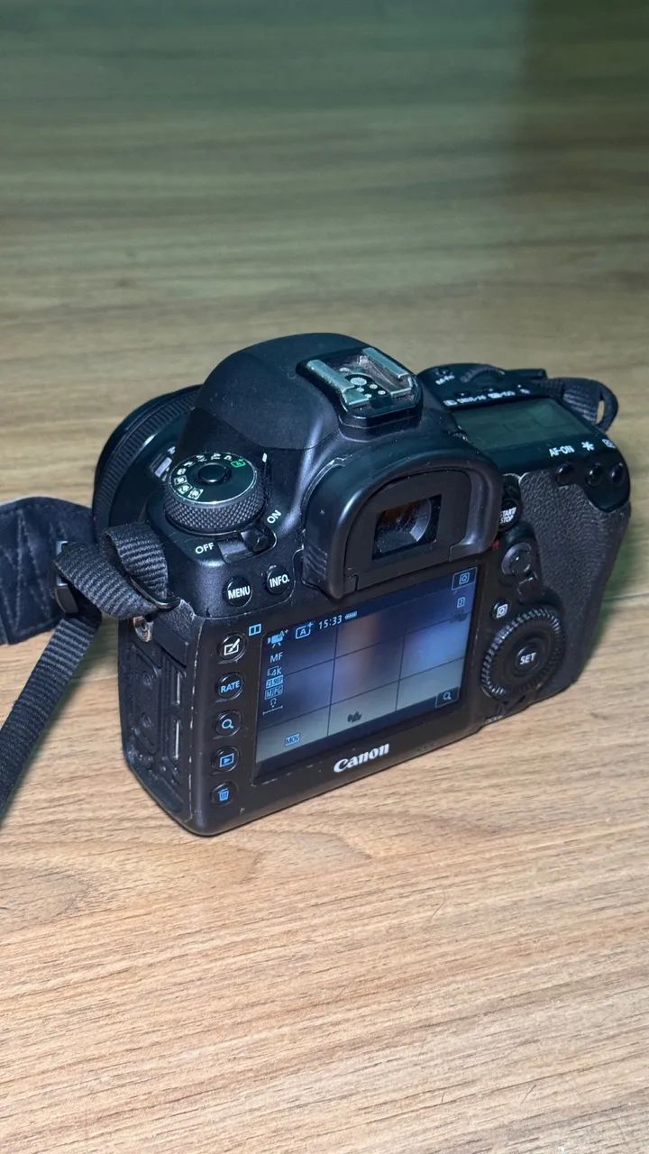 EOS Canon 5D Mak lv  + lente 50 mm + mochila  - Foto 2