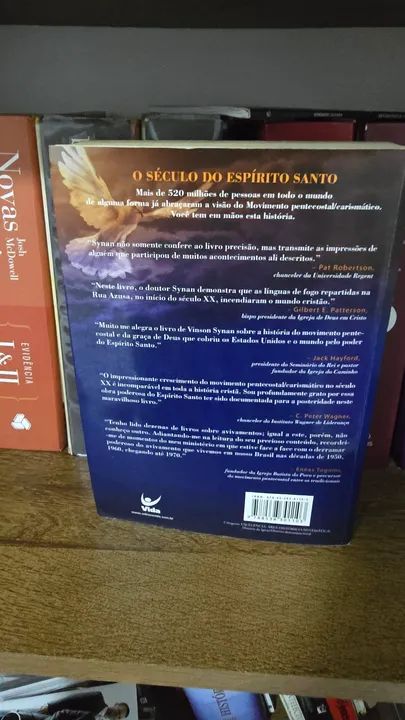 Livro O Século do Espírito Santo - Vinson Synan - Foto 3
