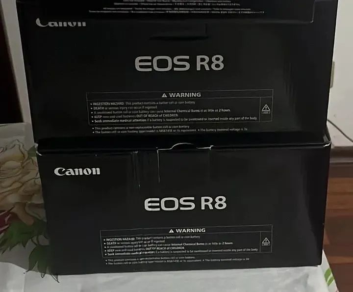 Canon EOS R8 nova na caixa  - Foto 3