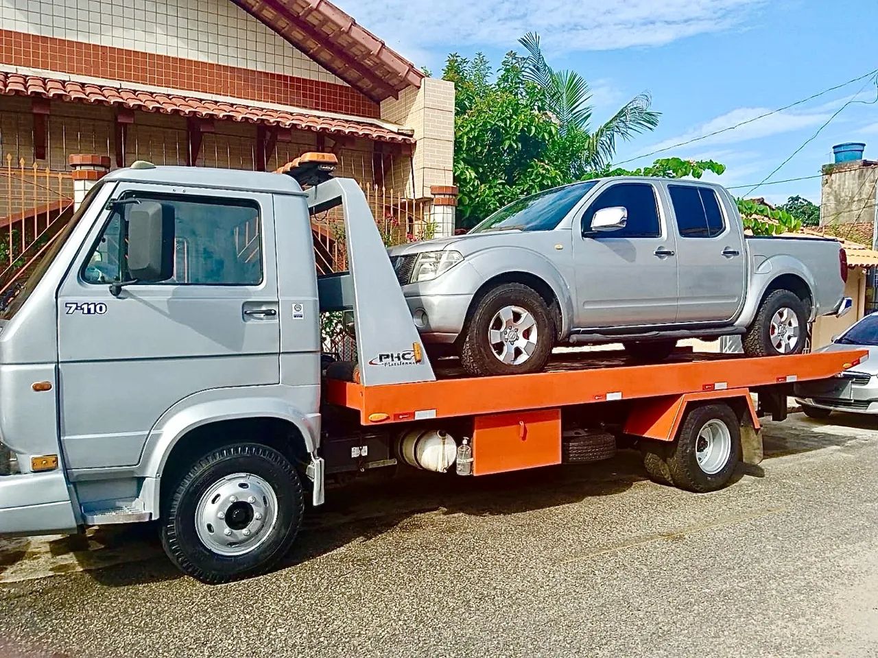 Vendo Caminhão Guincho VW 2001 com plataforma hidráulica 5,5m  - Foto 4