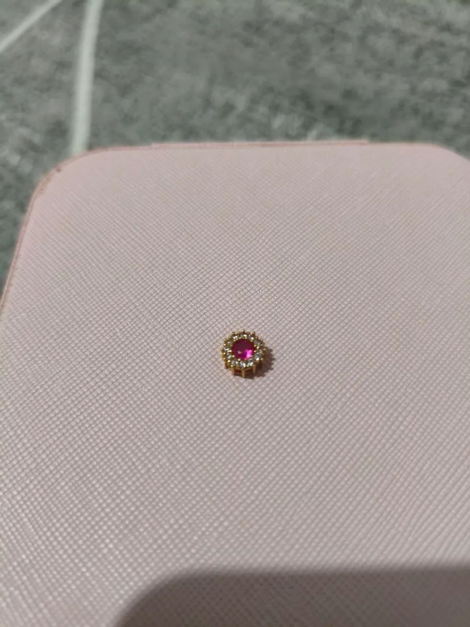 Pingente de ouro 18k