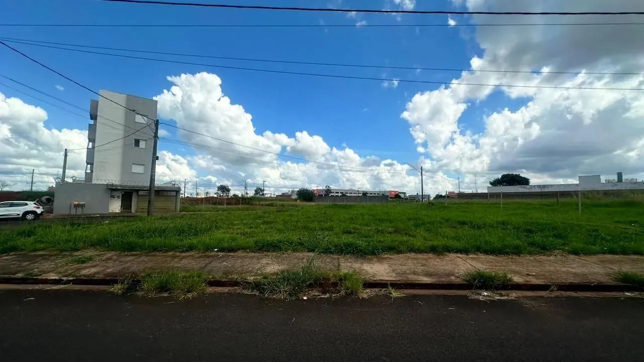 Terreno à venda no bairro Novo Mundo em Uberlândia - Terrenos, sítios e ...