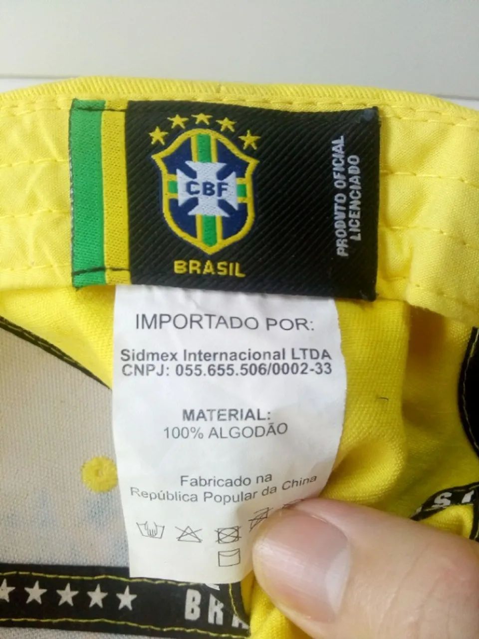 Boné Oficial Da Seleção Brasileira - Tamanho Juvenil (Seminovo/Envio Pela OLX Pay) - Foto 2