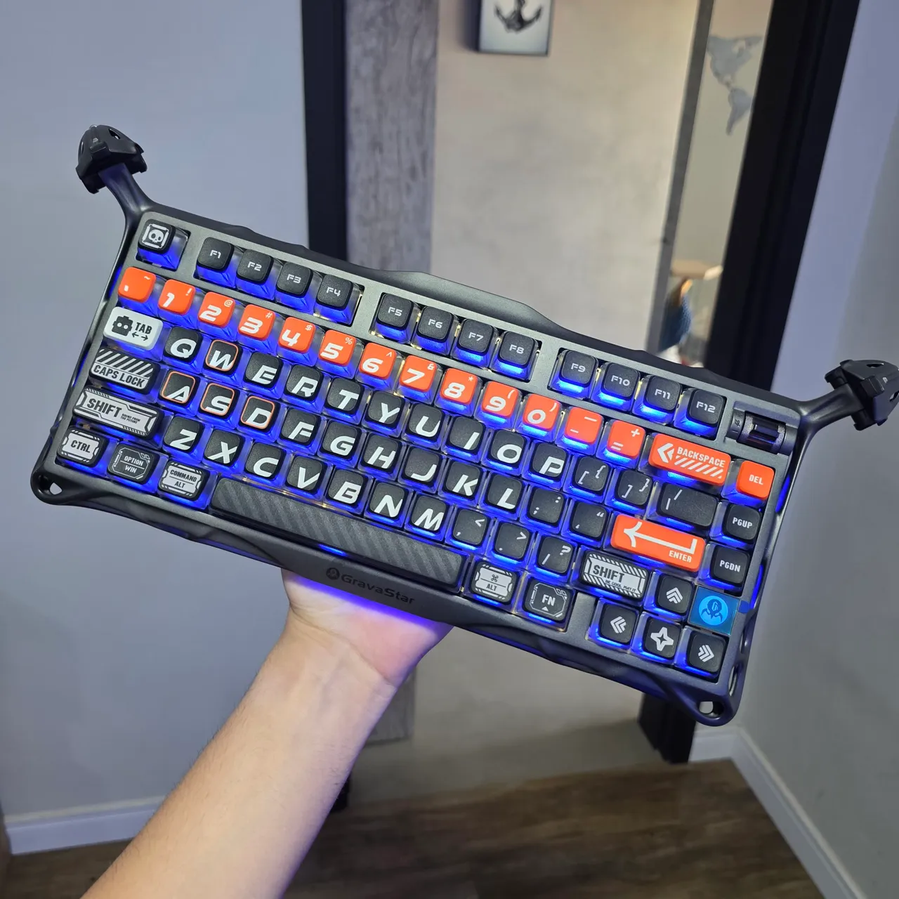 Teclado Gamer Mecânico GravaStar K1 Pro Aluminio