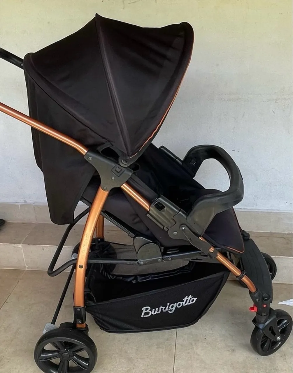 Carrinho de Bebê Burigotto