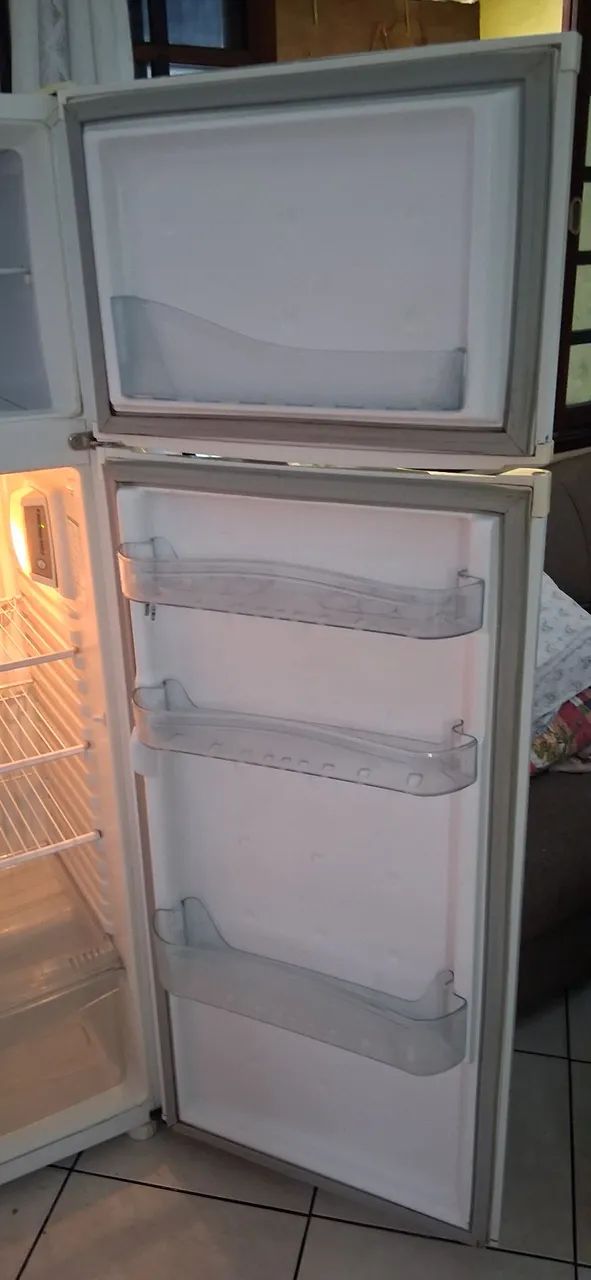 Geladeira e Maquina de Lavar - Foto 4