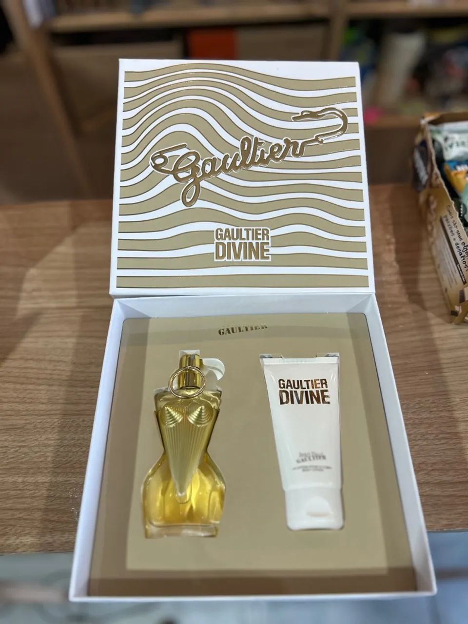 Kit Divine - Jean Paul Gaultier 