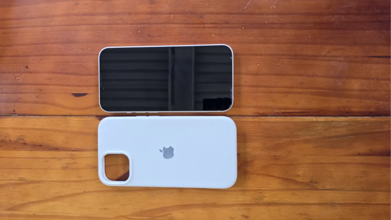 iPhone 13