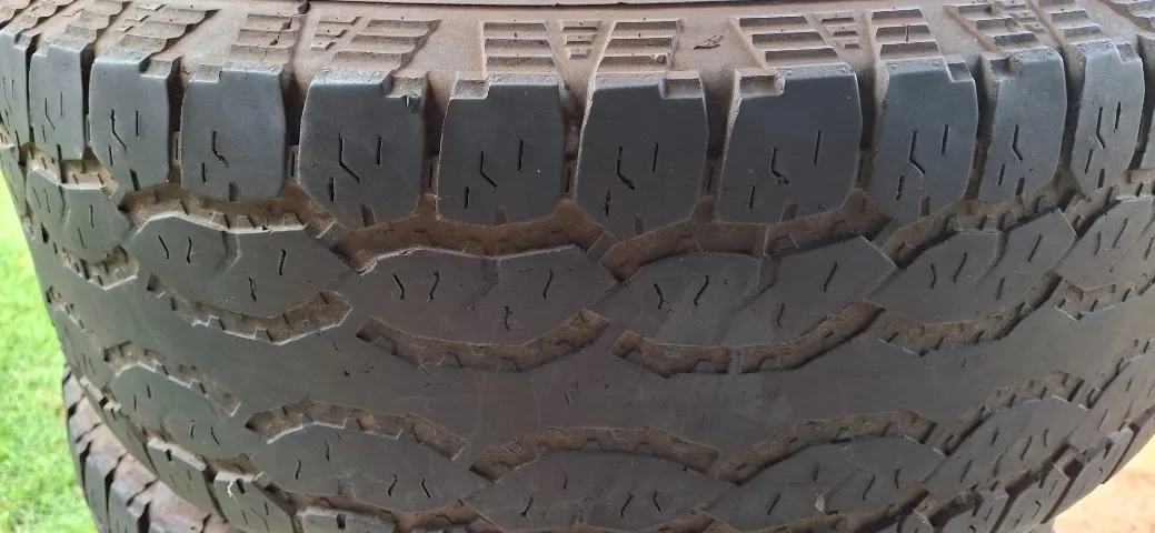 Pneus 265/70R16