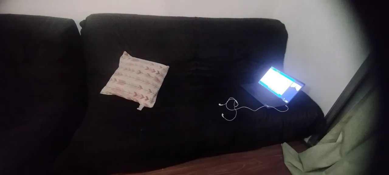 Large Black Sofa418478276435650560