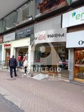 Sala comercial, 60 mts, 2 vagas de garagem, em Ipanema.