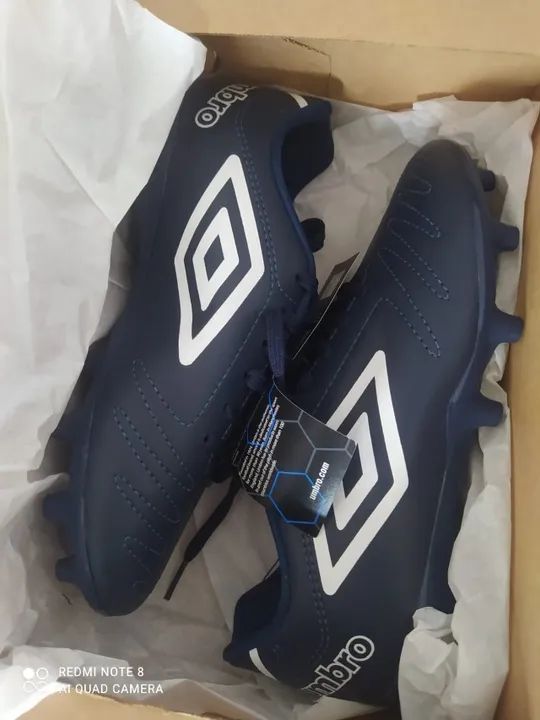 chuteira umbro azul, tamanho 36 - Foto 4