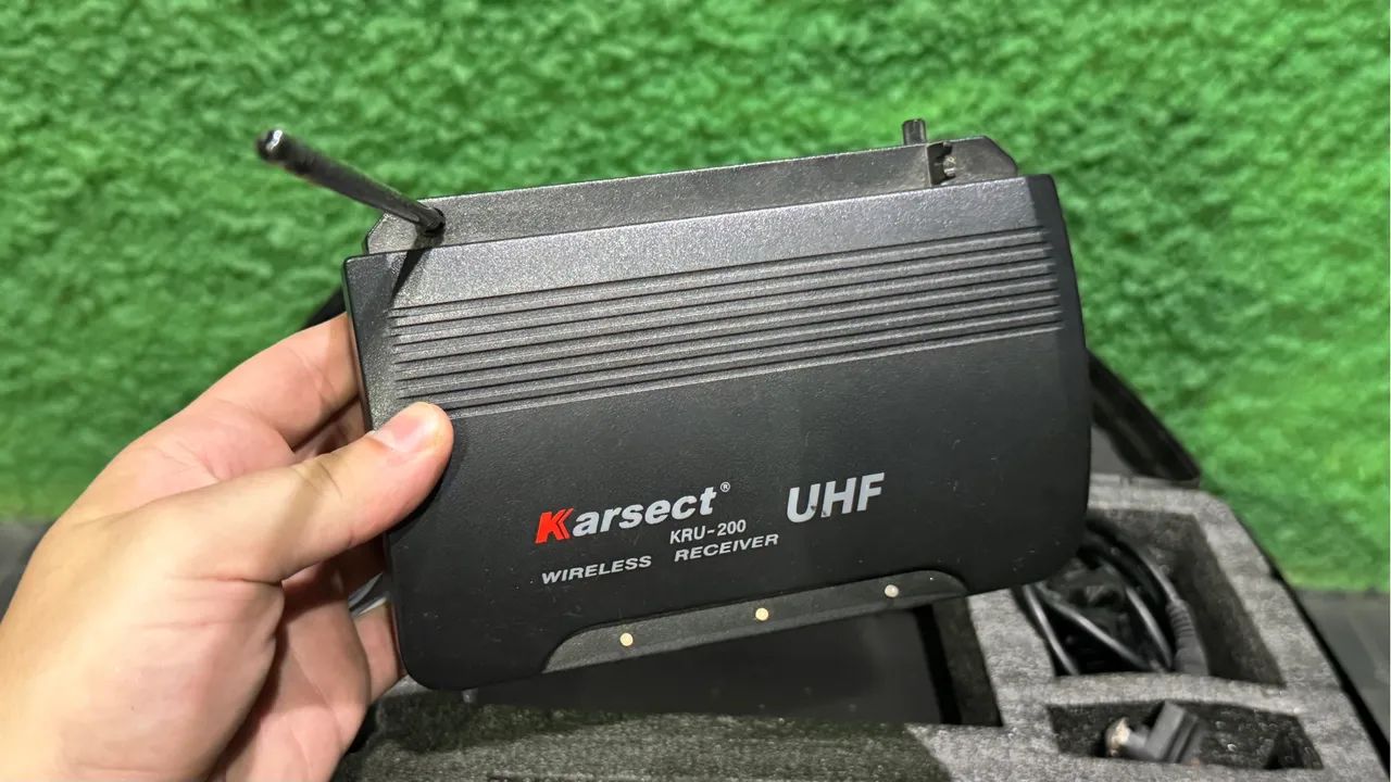 Microfone sem fio UHF - Profissional - Pouco usado - Foto 5