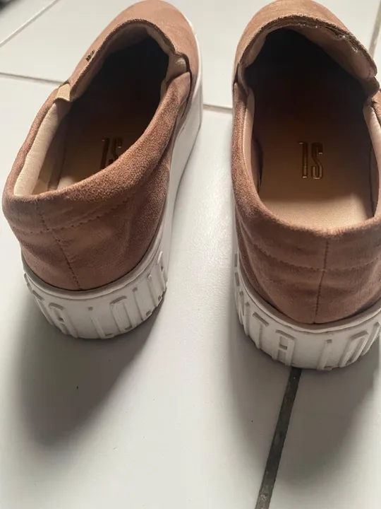 Tênis Casual Bege Santa Lolla