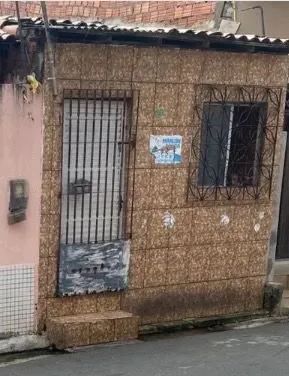 Casa no bairro de Fátima próximo a médici