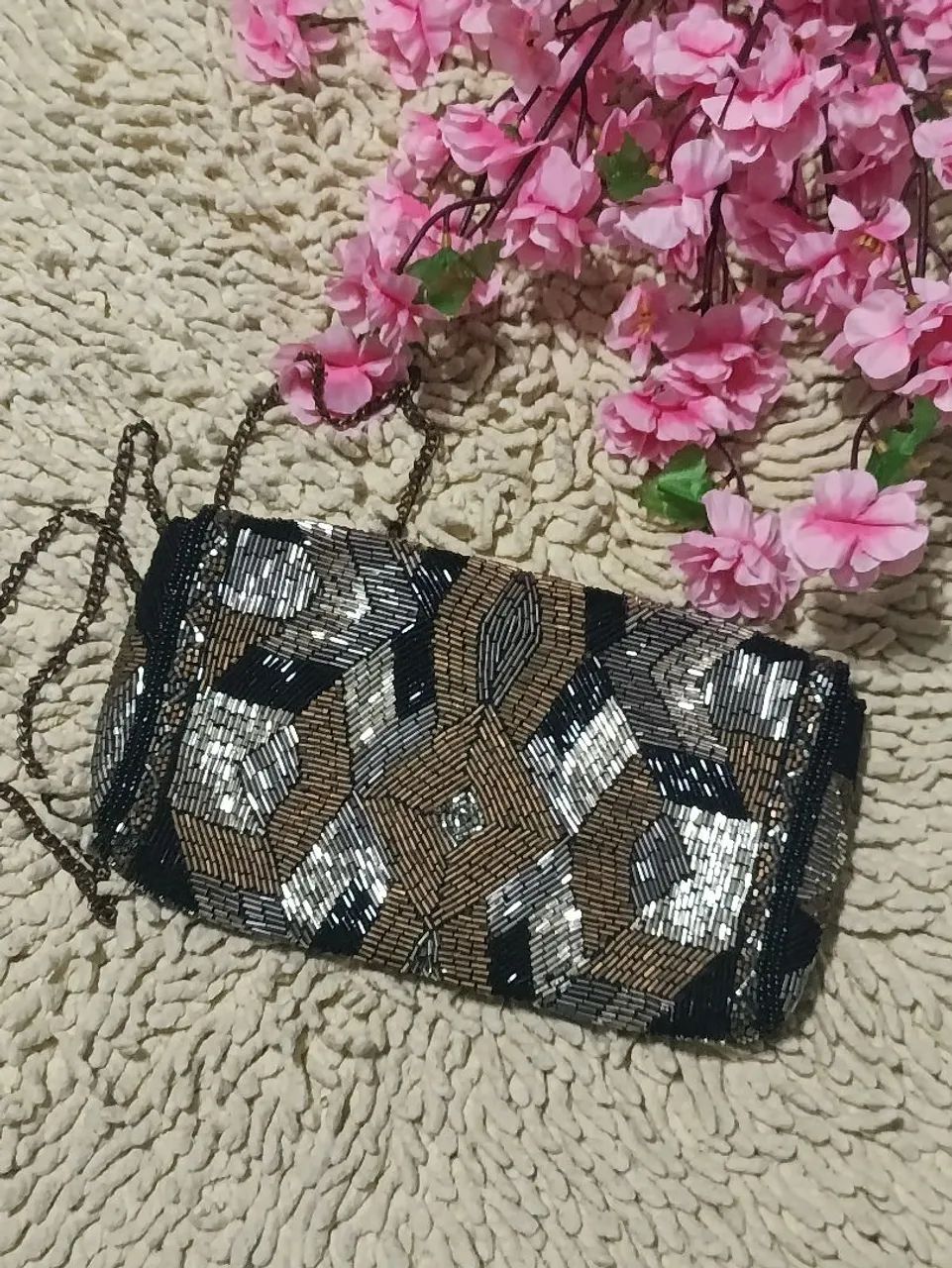Bolsa Clutch de festa bordada a mão - origem Indiana  - Foto 2