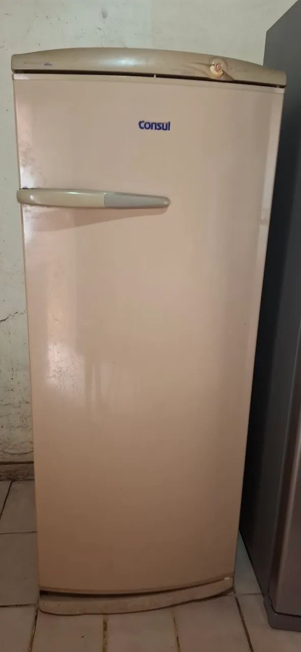 Geladeira Cônsul 