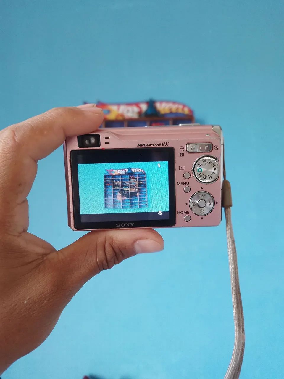 Câmera Digital Sony Cyber-shot 7.2 Megapixels - Foto 3