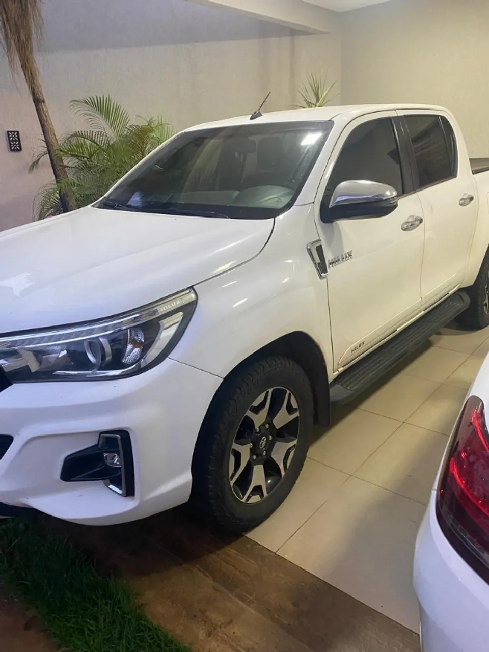 TOYOTA HILUX CD SRX 4X4 2.8 TDI 16V DIESEL AUT.