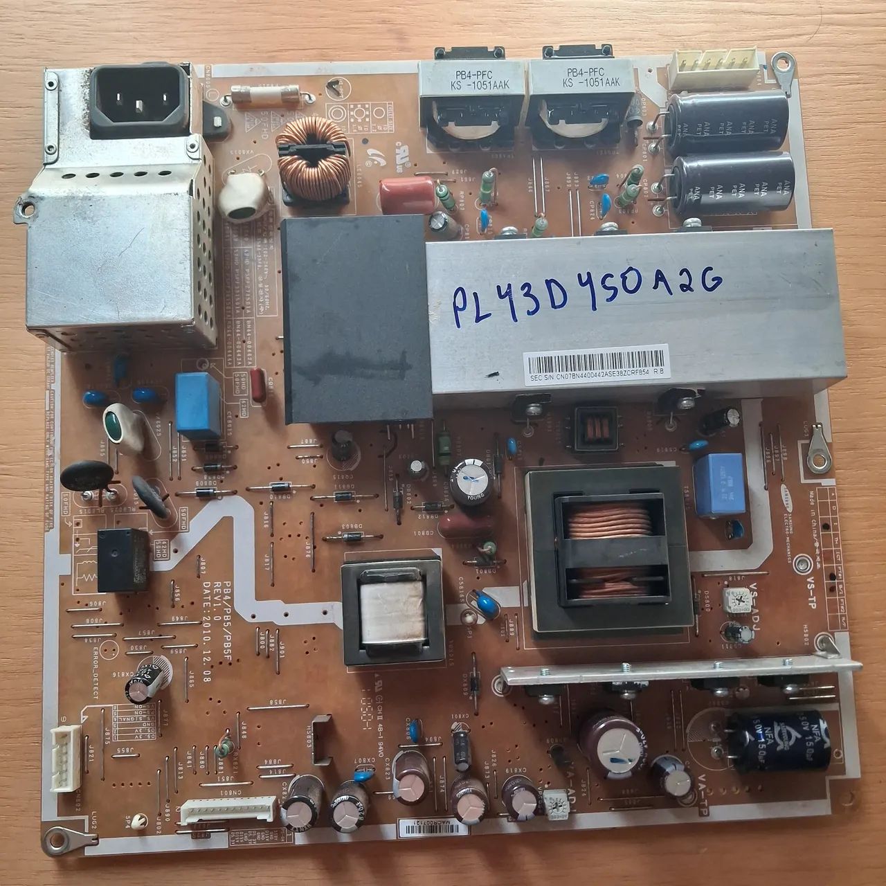 Placa fonte Pl43d450 funcionando perfeitamente 