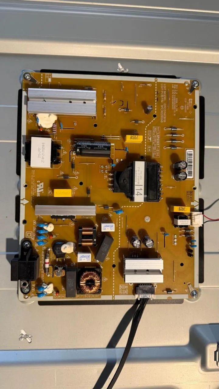 LG 60-inch Smart TV Power Board / Power Supply – Dual Voltage64308728326529120