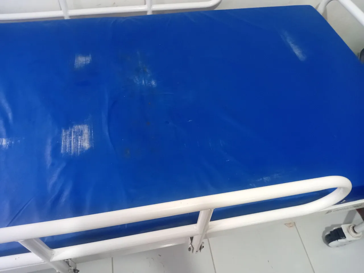 Cama Hospitalar Azul