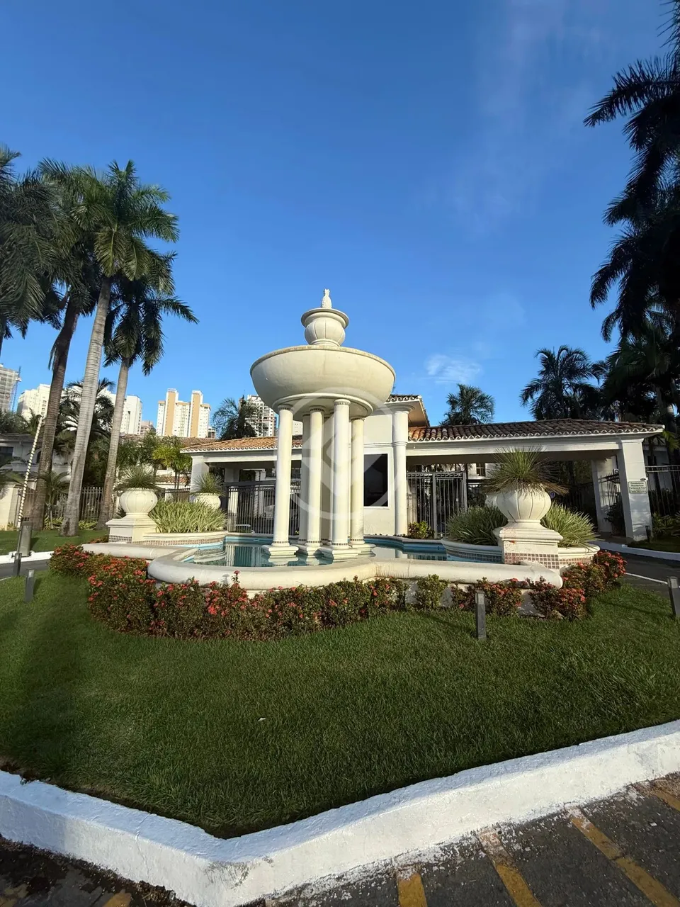 CASA NA AVENIDA RICARDO PARANHOS codigo: 119834