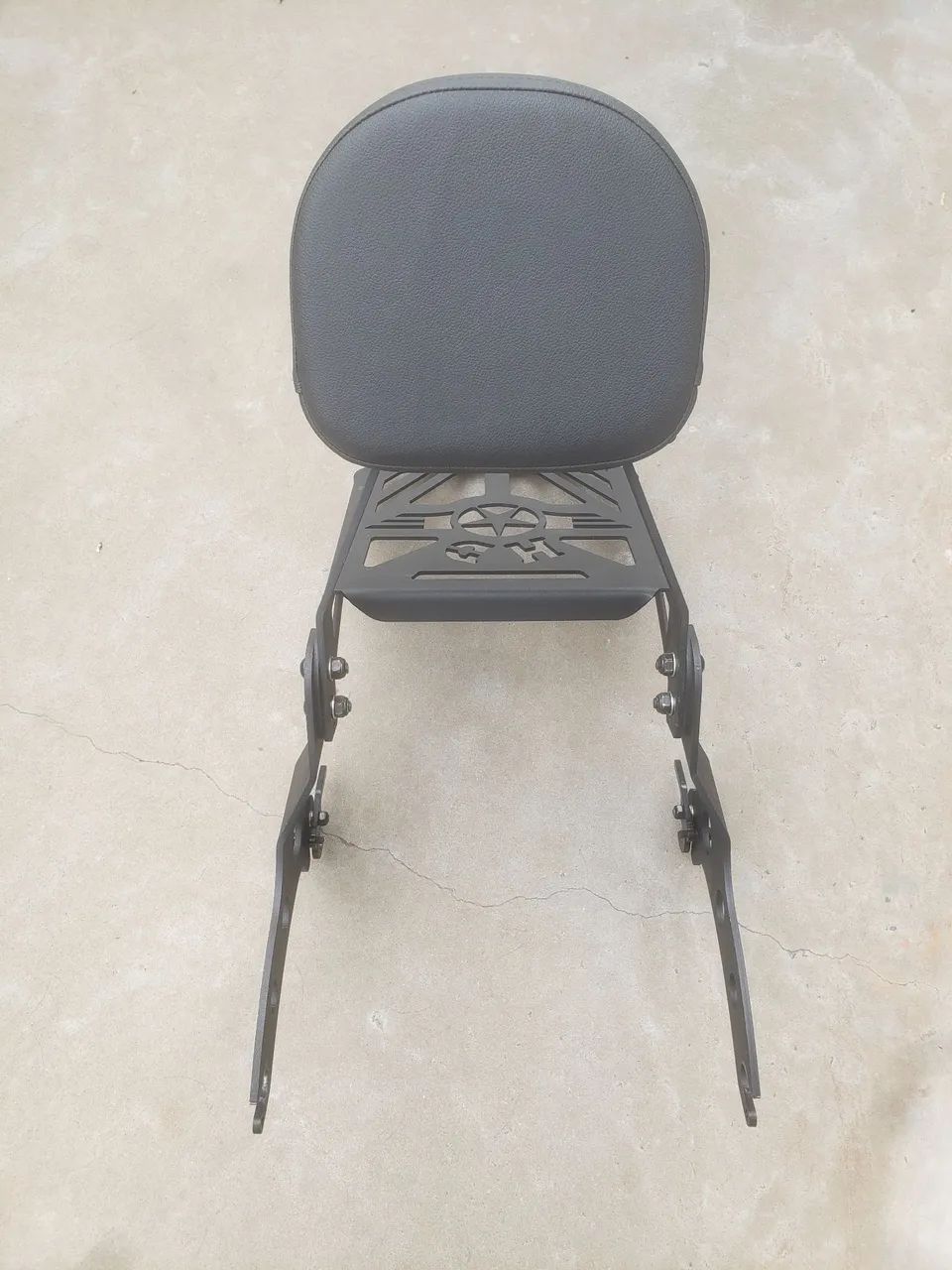 Sissy Bar Para Moto iron 883 - Foto 3