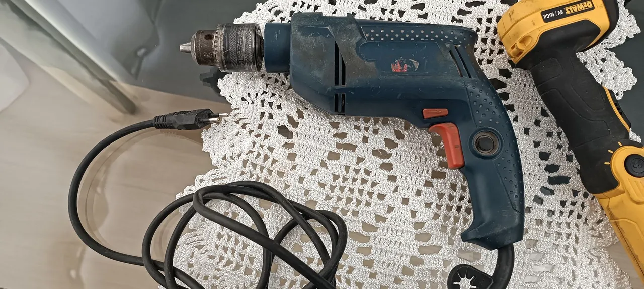 Furadeira Bosch