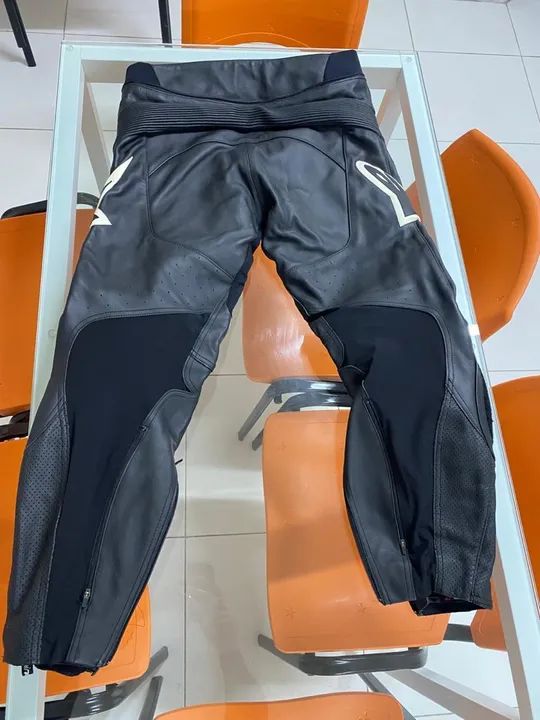 Calça de Motociclista Alpinestars - Couro - Tamanho M
