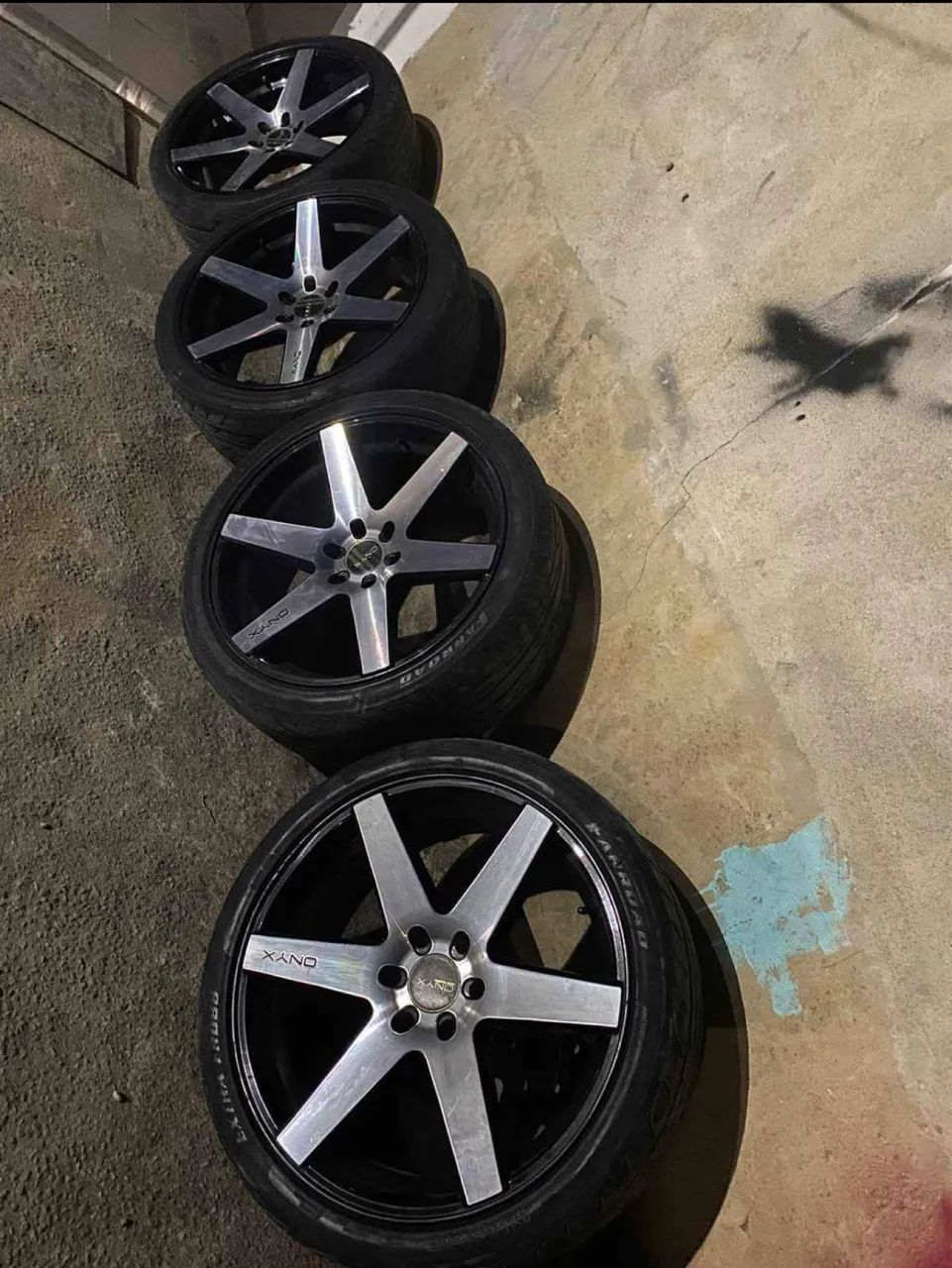 Vendo rodas liga leve aro 22 para caminhonetes  - Foto 2