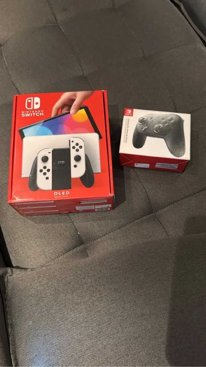 Nintendo Switch Oled + Controle Pro  - Foto 3