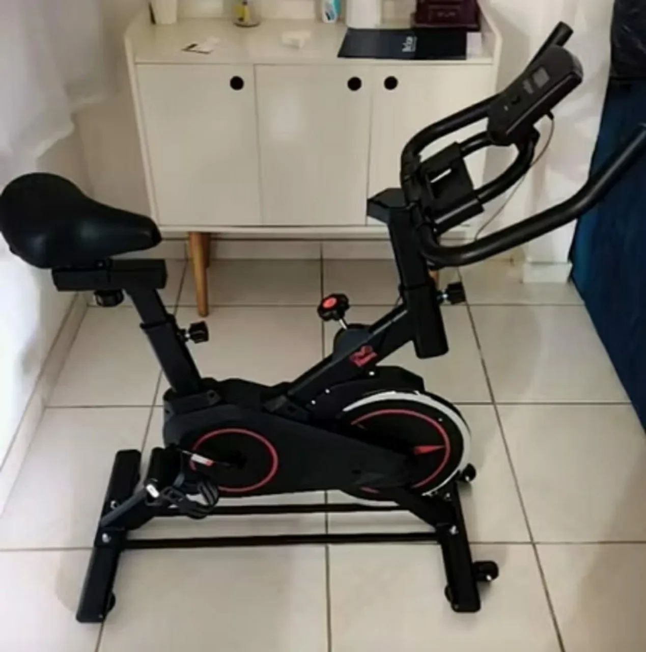 Bike ergométrica roda 7 kg  - Foto 2