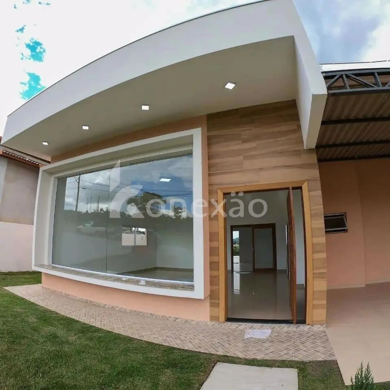 Casa com 4 dormitórios à venda, 256 m² por R$ 970.000,00 - Canaã I - Jambeiro/SP