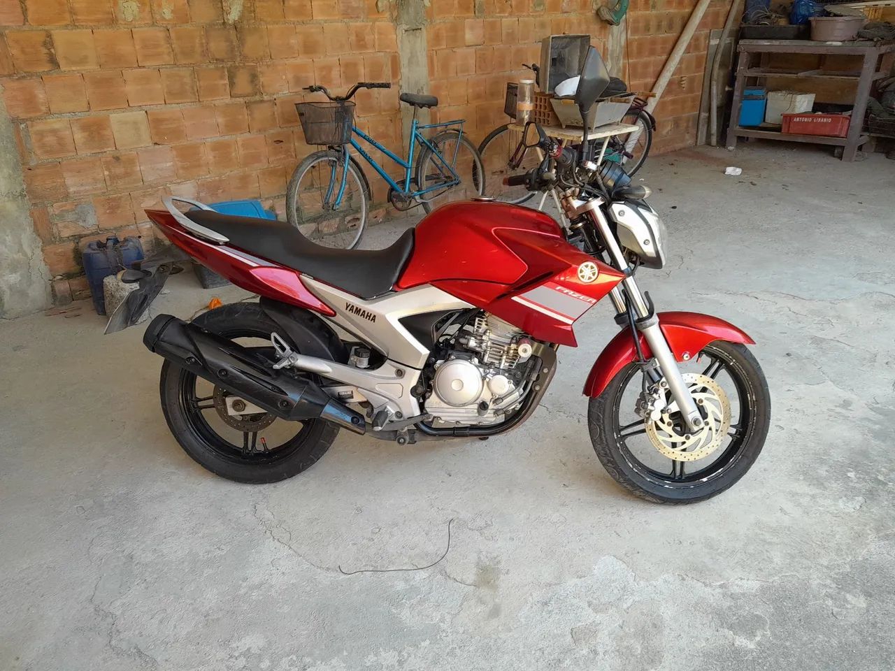 Yamaha Fazer 250 2013, troco por moto menor  150 ou 160 - Foto 3