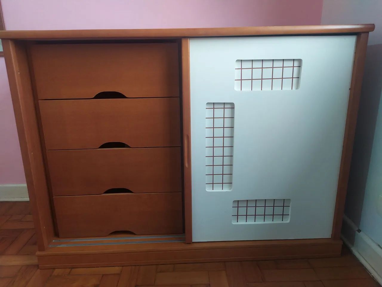 Cama Queen+ Guarda Roupa+ Cômoda ( Tudo em Madeira) - Foto 5