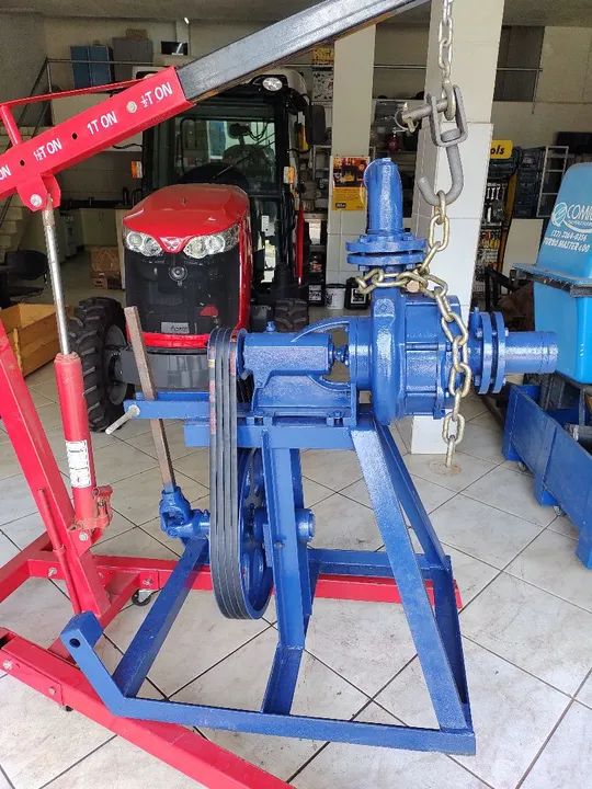 Bomba d'água para trator - Foto 2