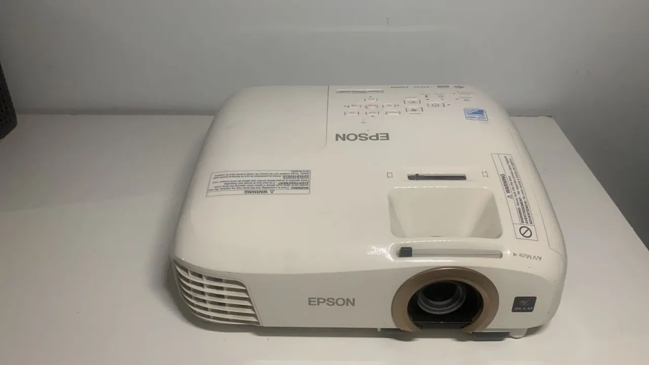 EPSON 2045 Projector64297560416513121