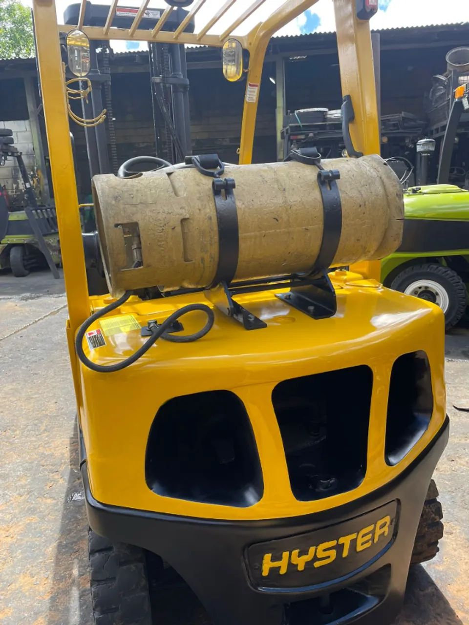 Empilhadeira Hyster H50FT Duplex (STD) 3800mm Capacidade 2500kg com Deslocador Lateral - Foto 4