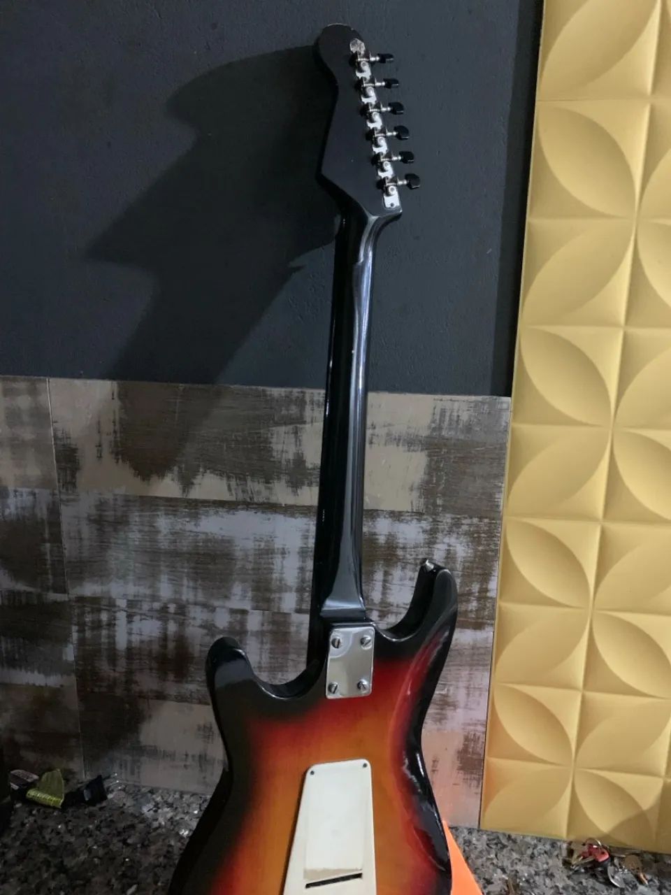 Guitarra Jennifer Sunburst - Foto 2