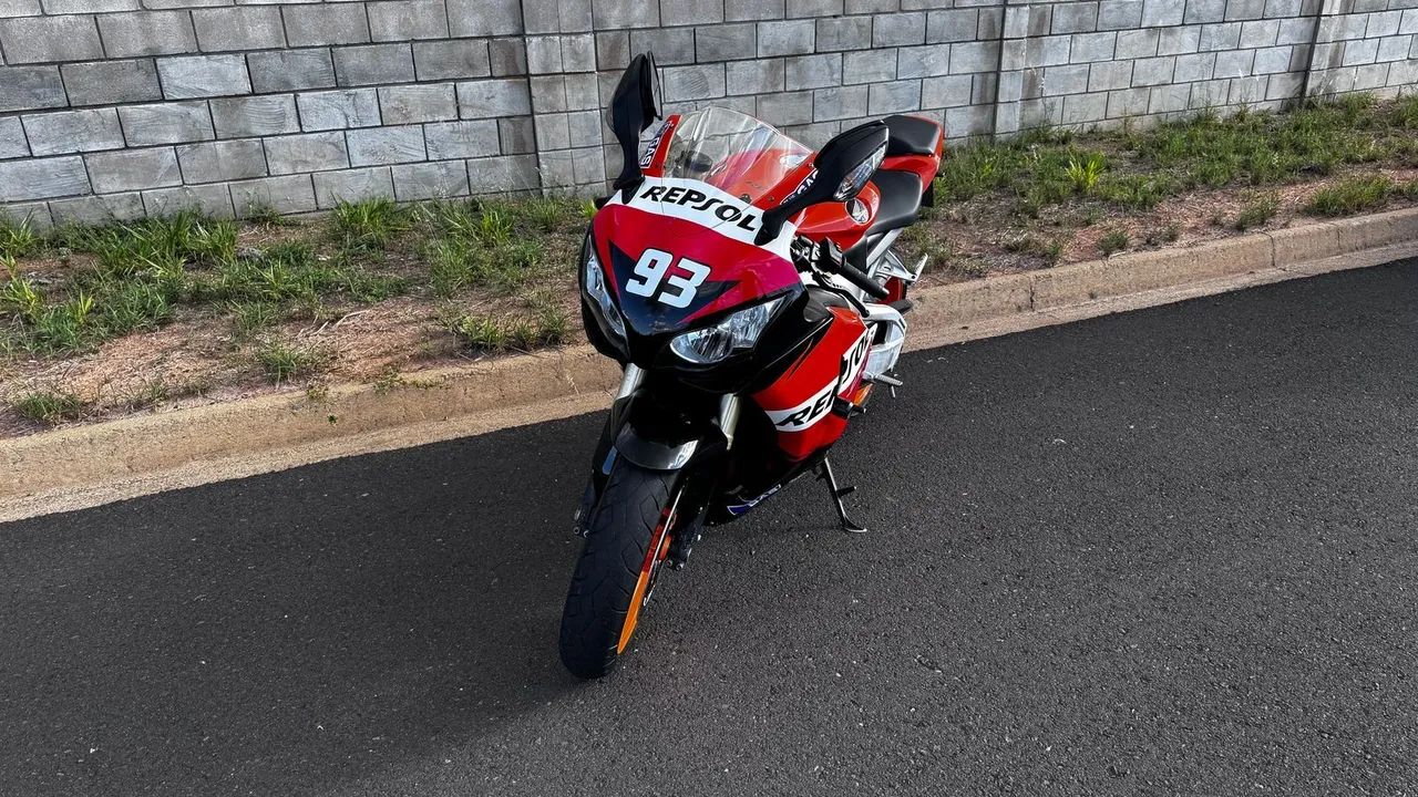 CBR 1000 rr Fireblade 2010