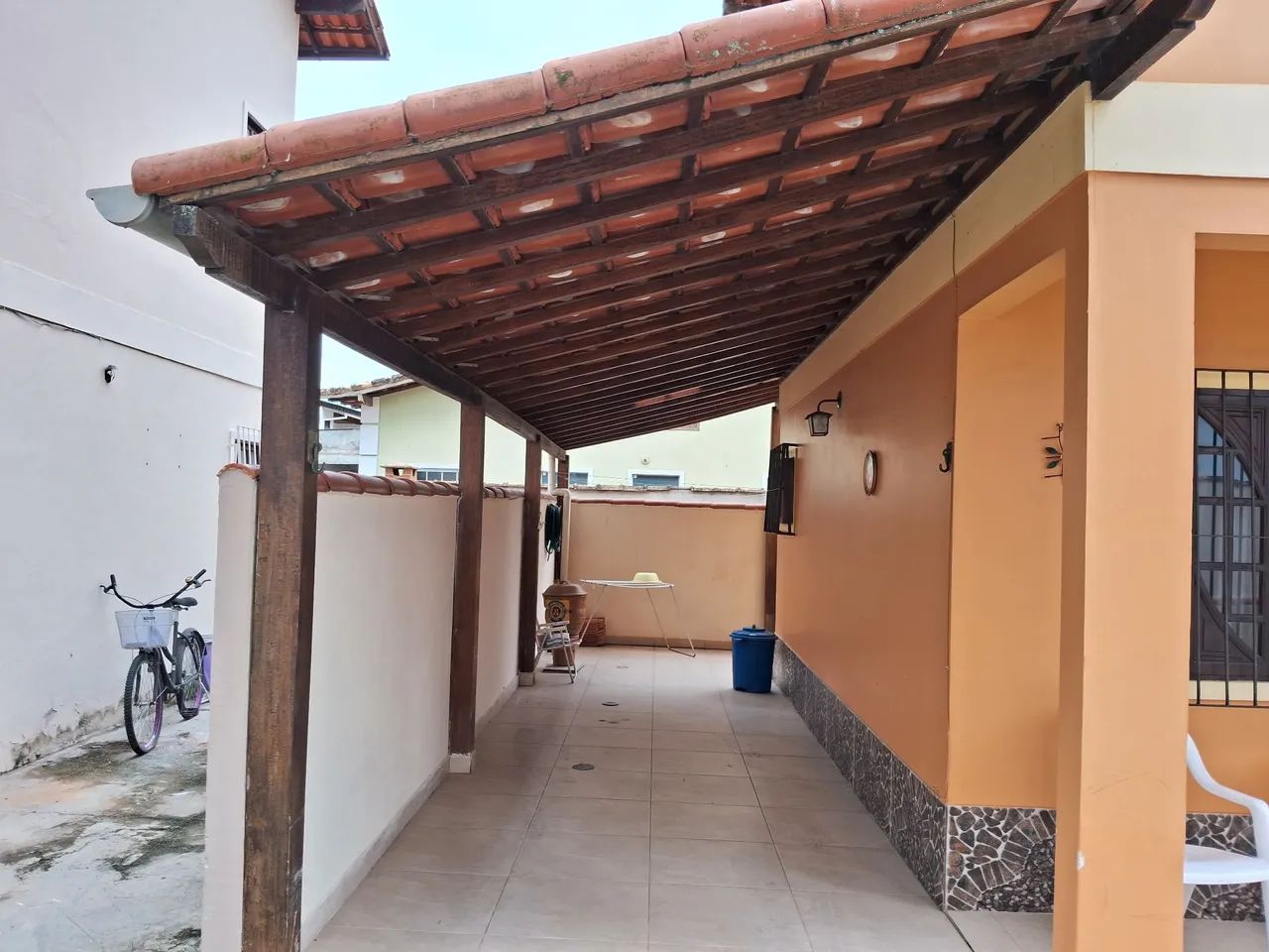 Vendo excelente casa duplex com 4 quartos - Foto 3