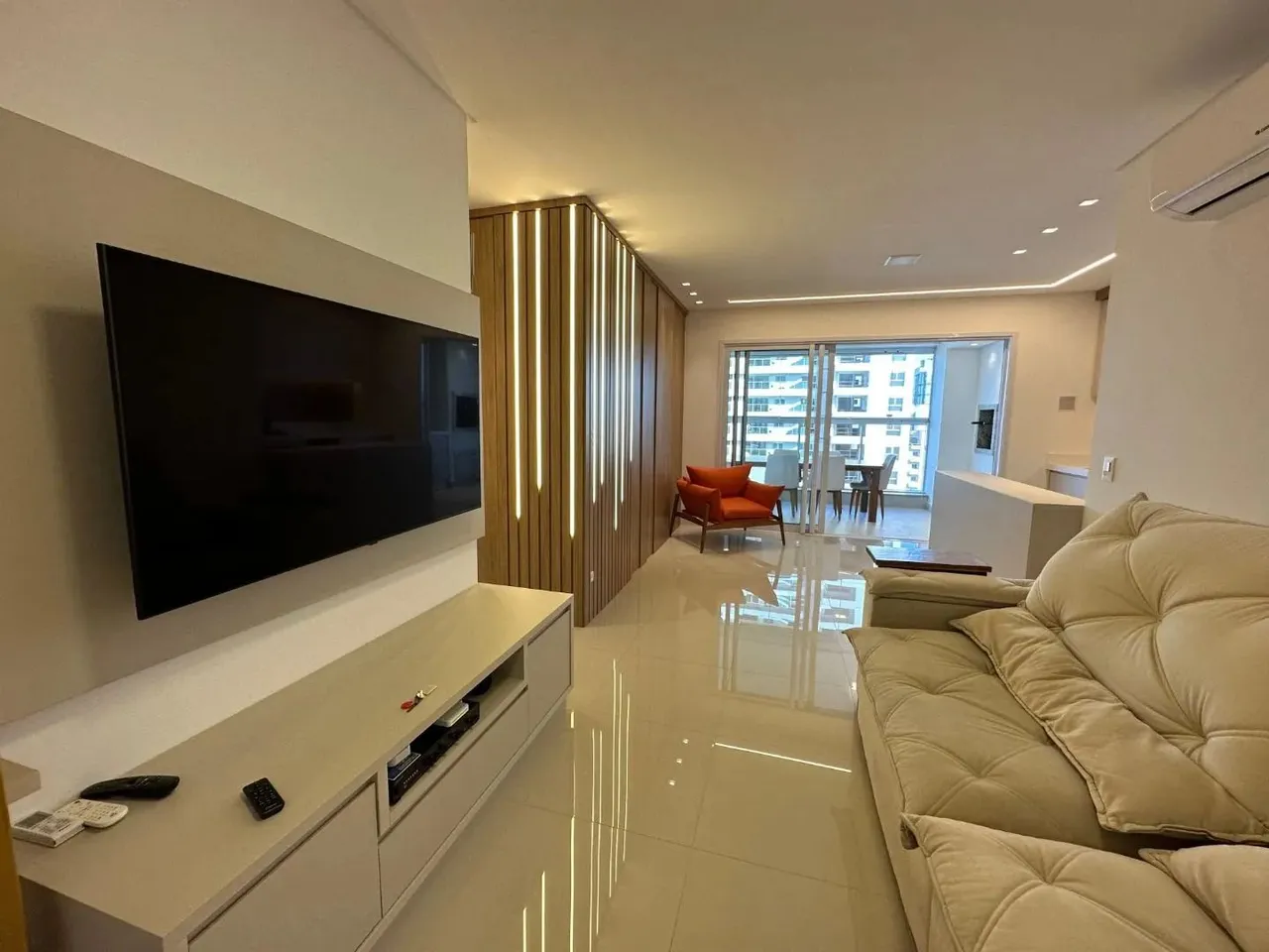 Apartamento com 3 dormitórios à venda, 101 m² por R$ 2.550.000,00 - Itacolomi - Balneário