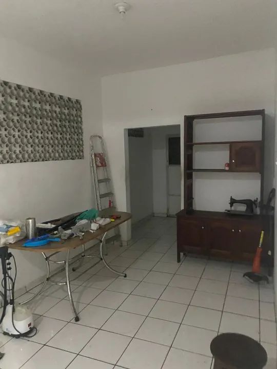 Casa Residencial ou Comercial Climatizada c/ 6 Salas sendo 2 Suítes no Centro da Cidade - Foto 7